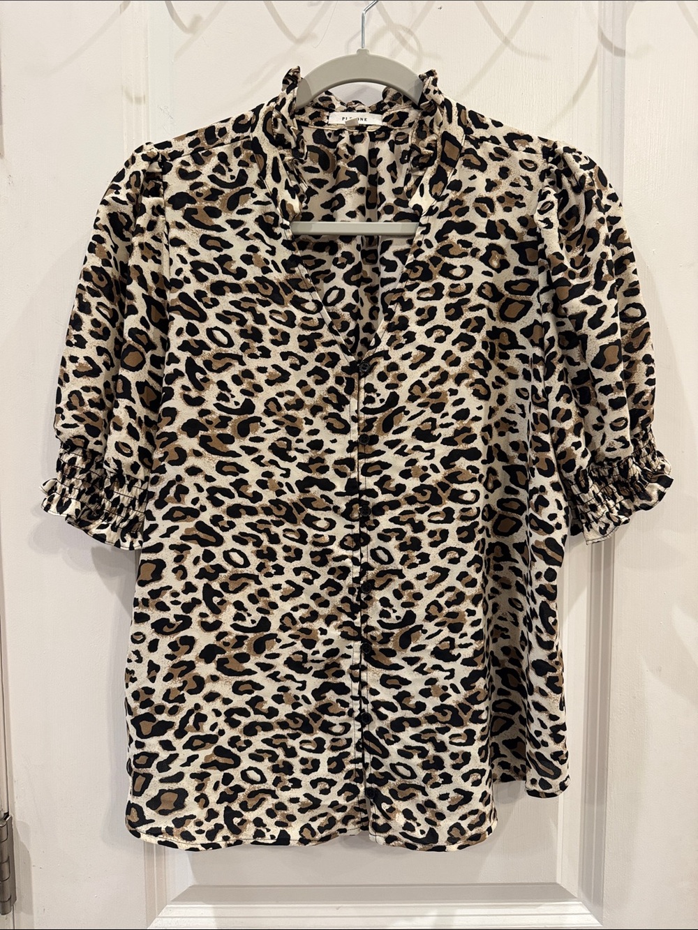 Pleione Leopard Print Short-Sleeve Ruffled V-neck Blouse - Beige/Black